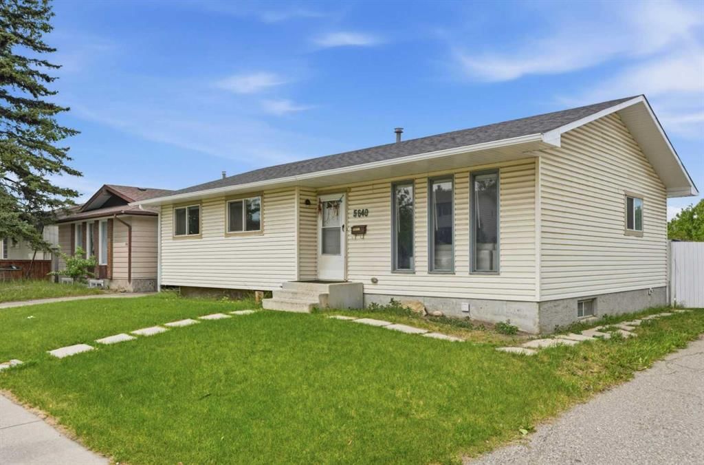 5640 Temple Drive NE, Calgary — photo 2 of 37