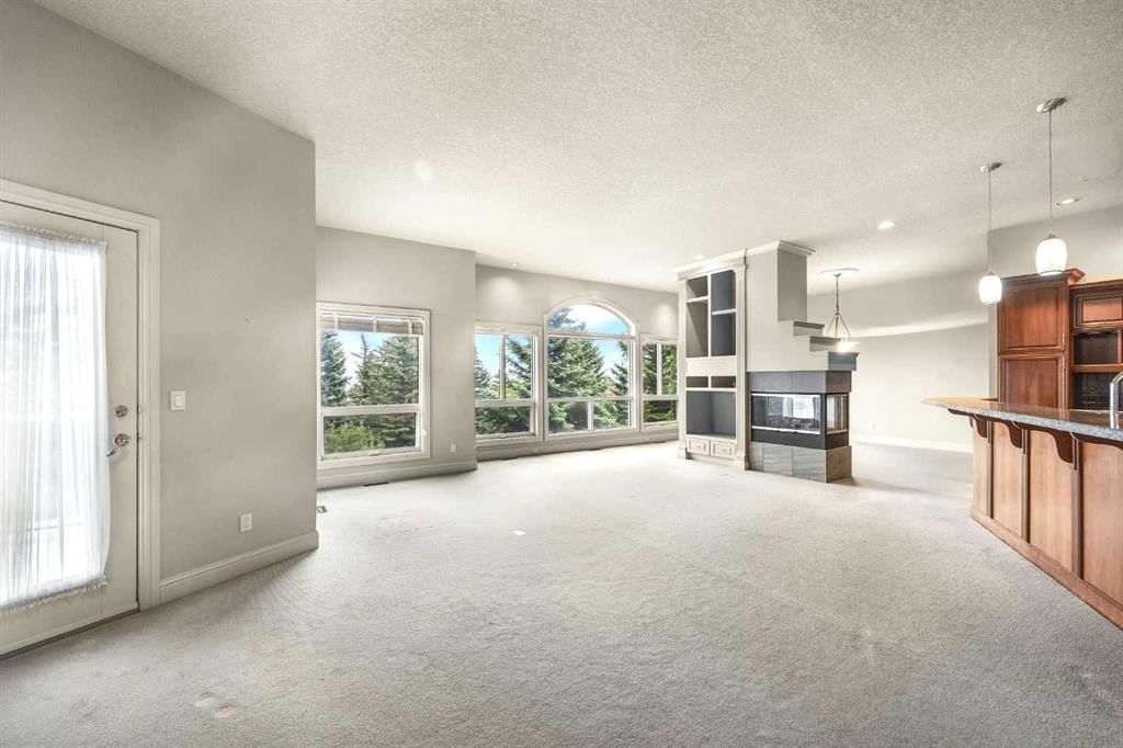 135 Hamptons Terrace NW, Calgary — photo 2 of 44