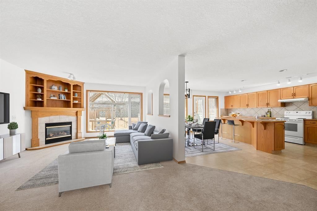 41 Bow Ridge Drive, Cochrane — photo 2 of 23