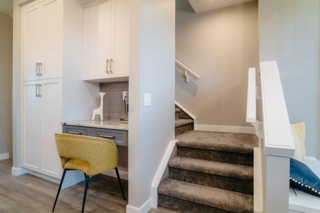 1138 Cobblestone Boulevard SW, Airdrie — photo 4 of 15