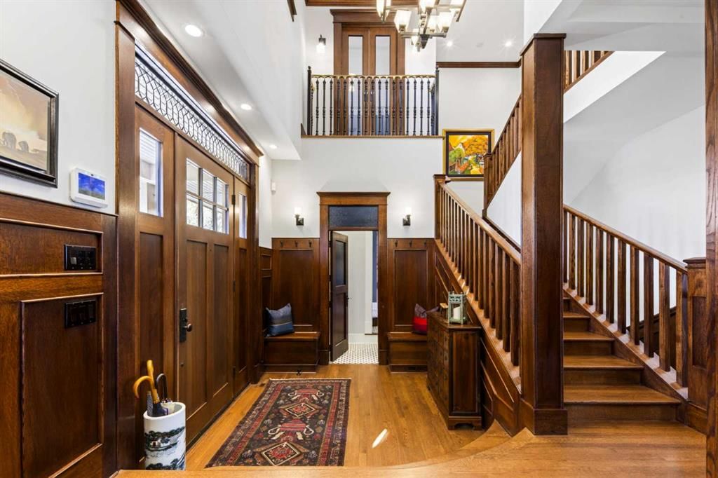 650 29 Avenue NW, Calgary — photo 4 of 50