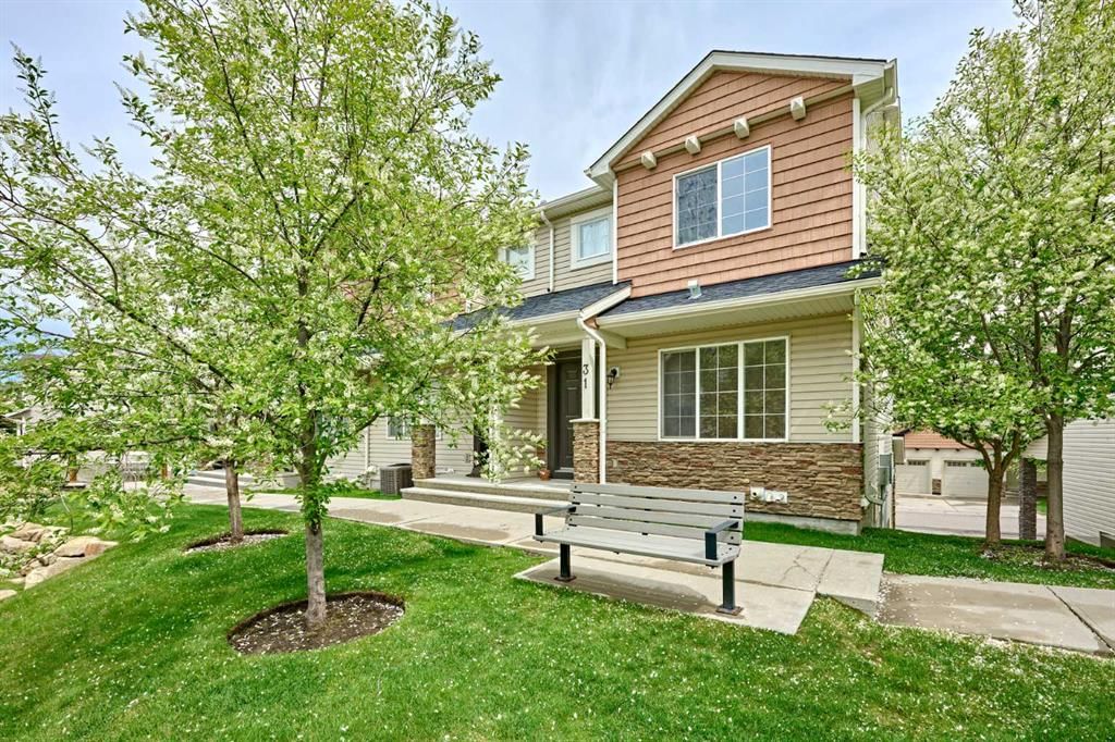 31 PANTEGO Lane NW, Calgary — main listing photo
