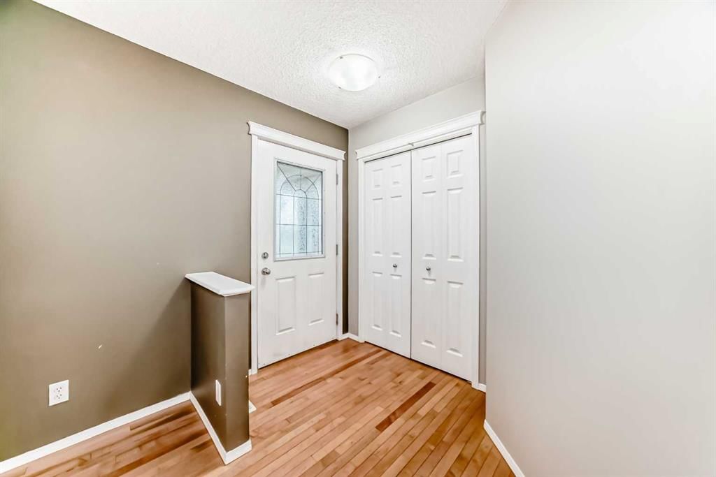189 Copperstone Circle SE, Calgary — photo 5 of 43