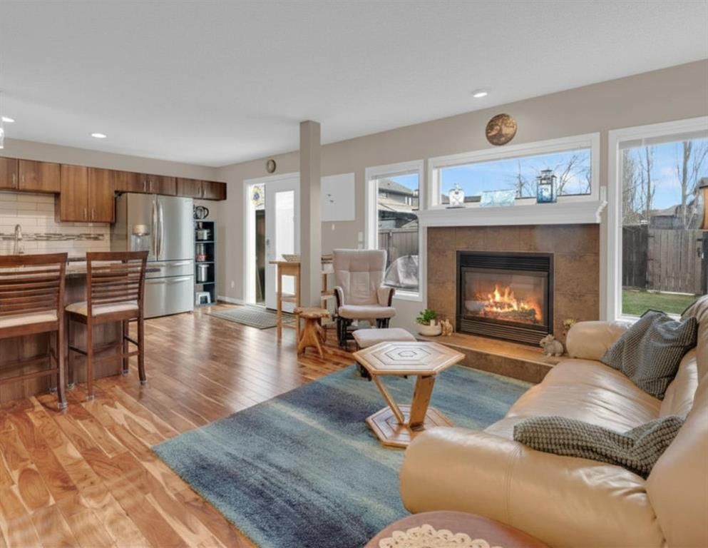 15 New Brighton Manor SE, Calgary — photo 4 of 31