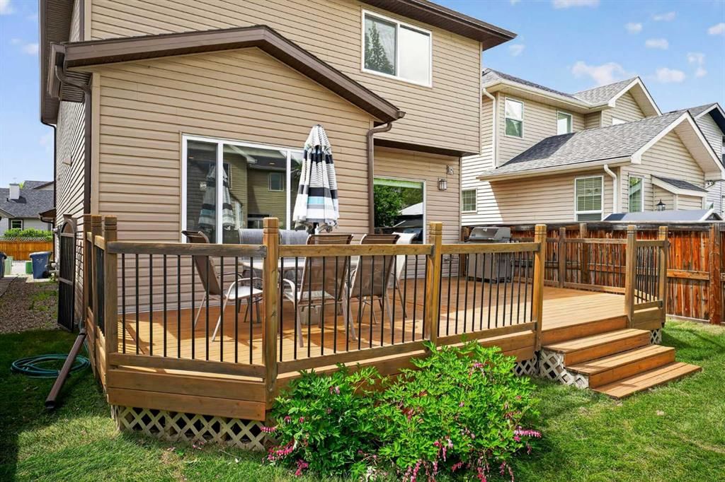 237 Brightonwoods Gardens SE, Calgary — photo 2 of 31