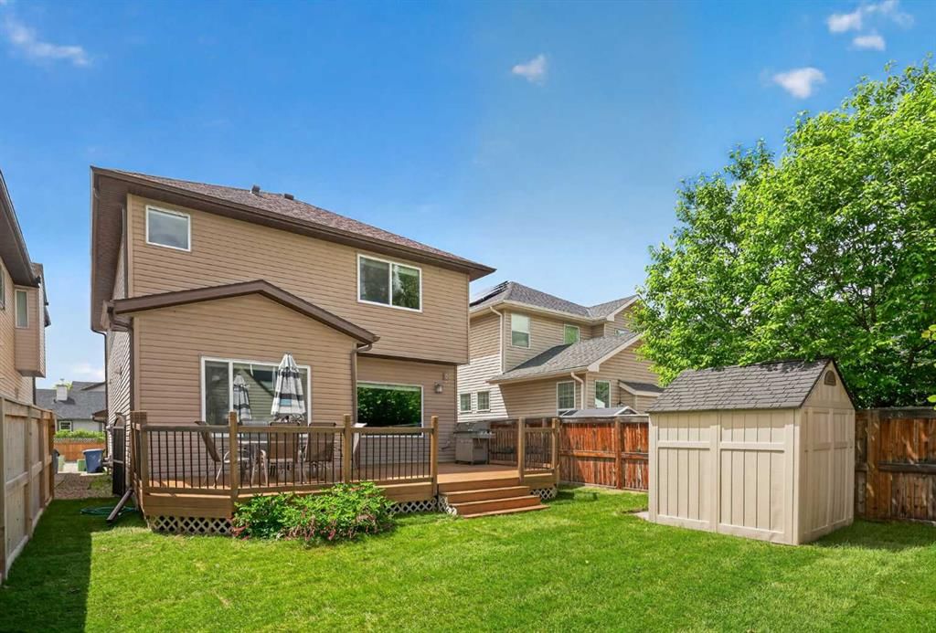 237 Brightonwoods Gardens SE, Calgary — photo 3 of 31