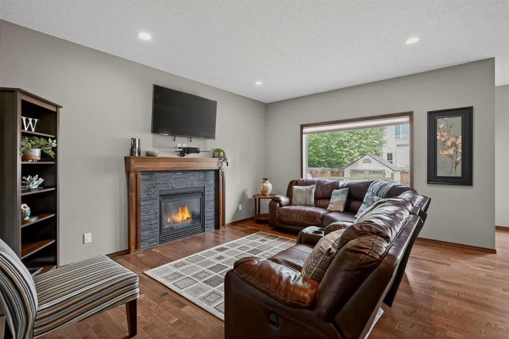 237 Brightonwoods Gardens SE, Calgary — photo 5 of 31