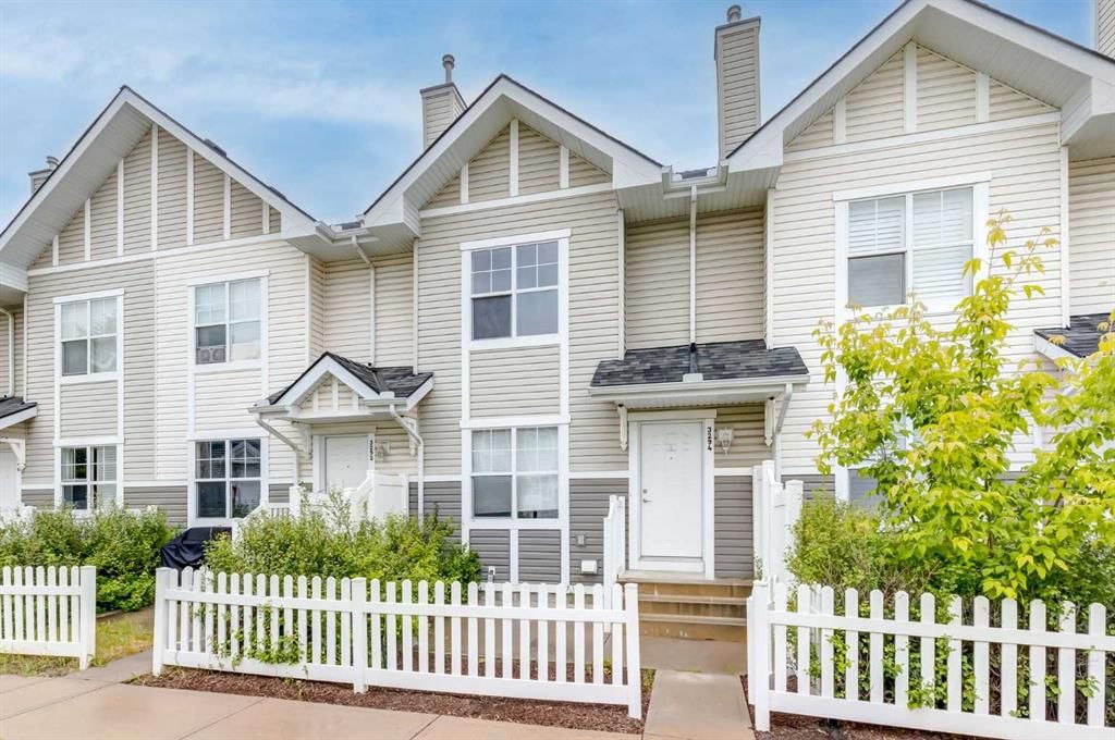 3294 New Brighton Gardens SE, Calgary — main listing photo