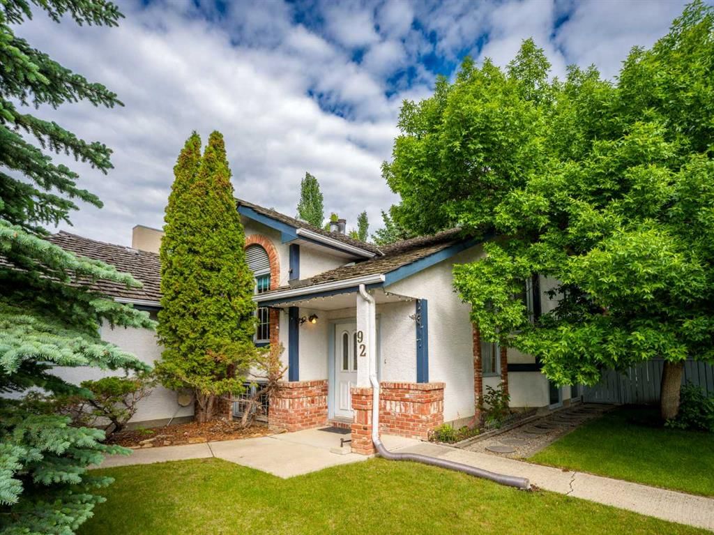 92 Scandia Hill NW, Calgary — photo 3 of 50