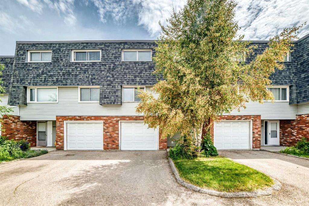 10316 Braeside Drive SW, Calgary — main listing photo