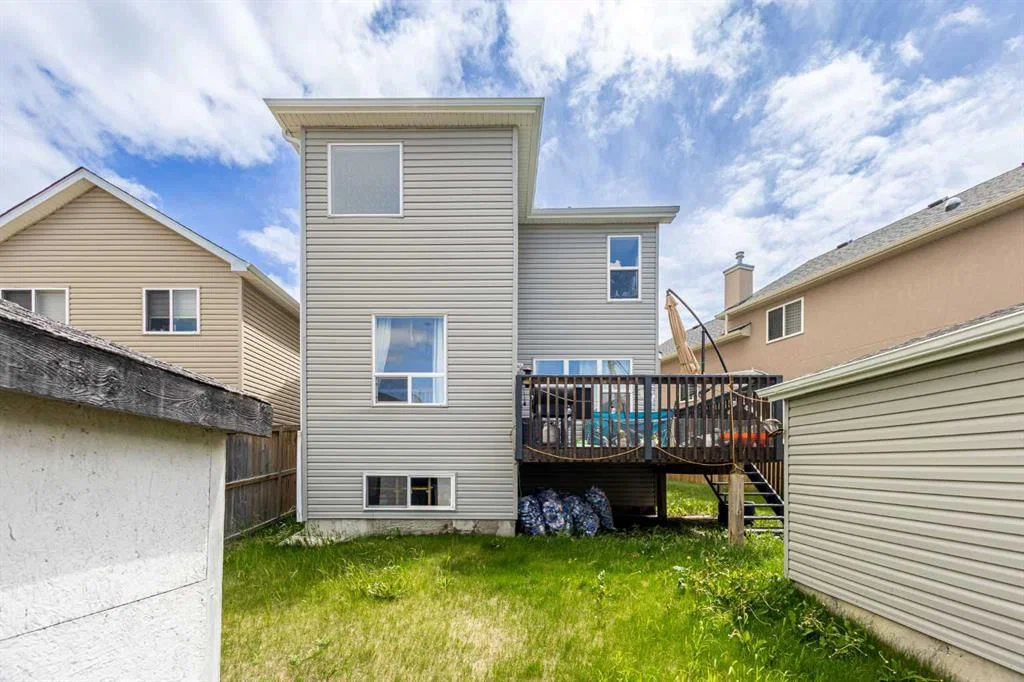 59 Saddlemont Road NE, Calgary — photo 5 of 28