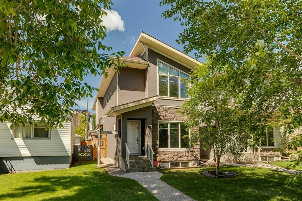 1723 31 Street SW, Calgary — main listing photo