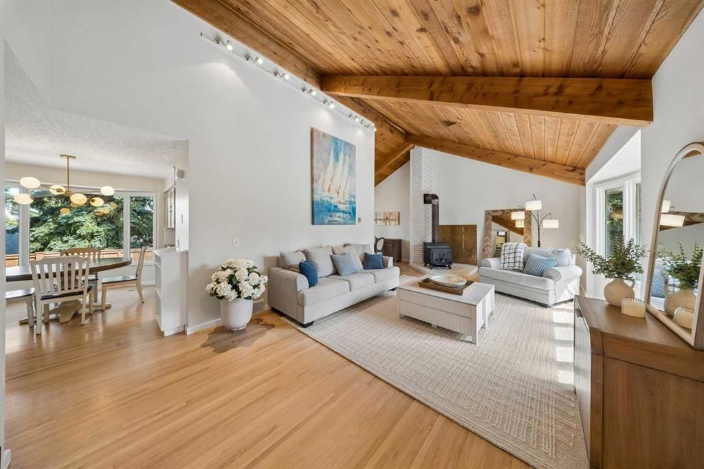 7 Brookpark Bay SW, Calgary — photo 2 of 46