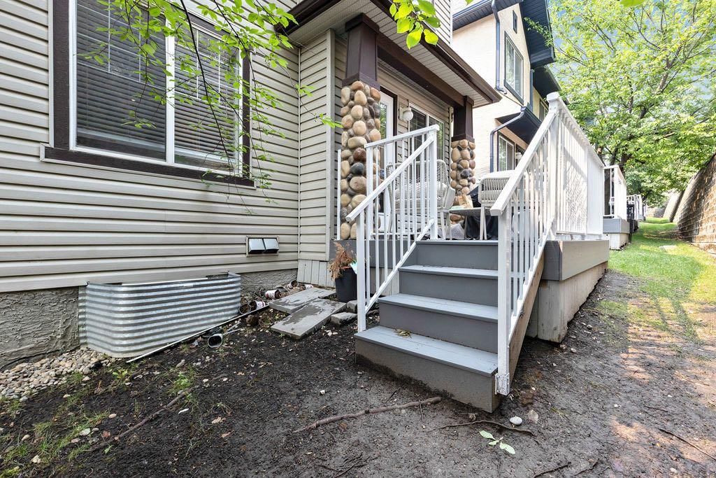 73 Hidden Creek Rise NW, Calgary — photo 2 of 40