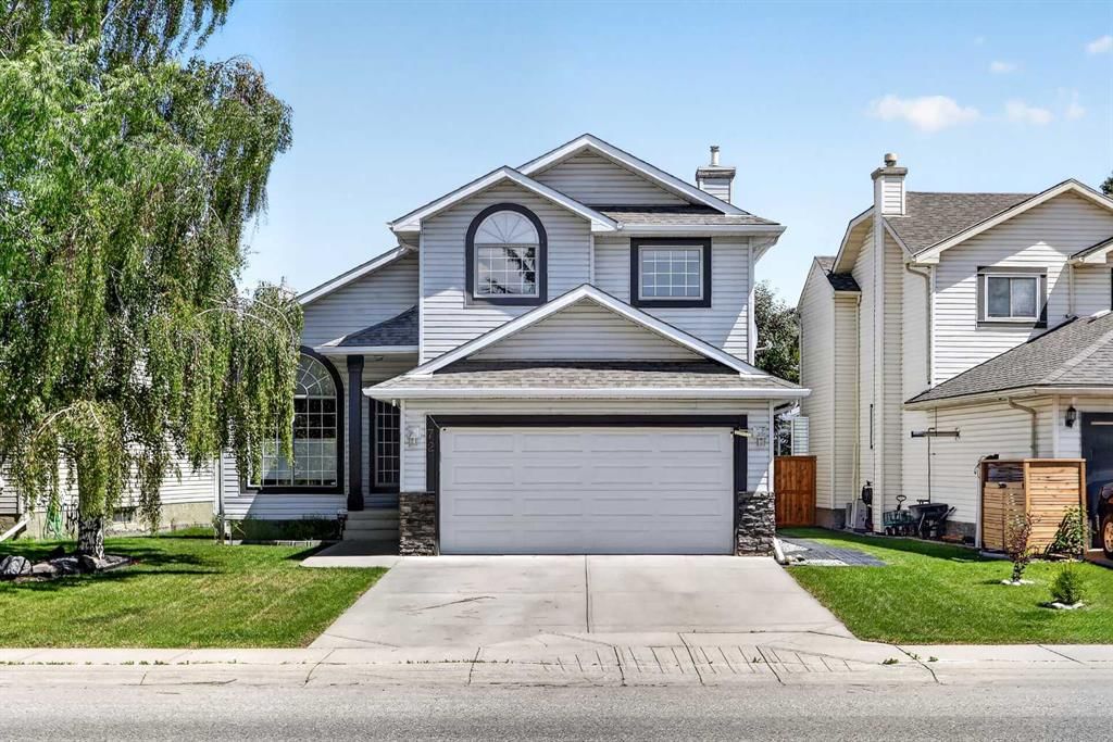 72 Douglas Park Boulevard SE, Calgary — main listing photo