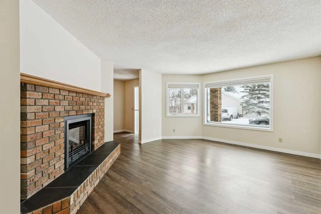 43 MacEwan Park Heights NW, Calgary — photo 4 of 23