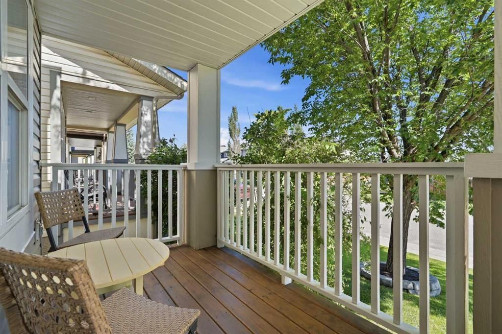 144 Copperstone Terrace SE, Calgary — photo 3 of 43