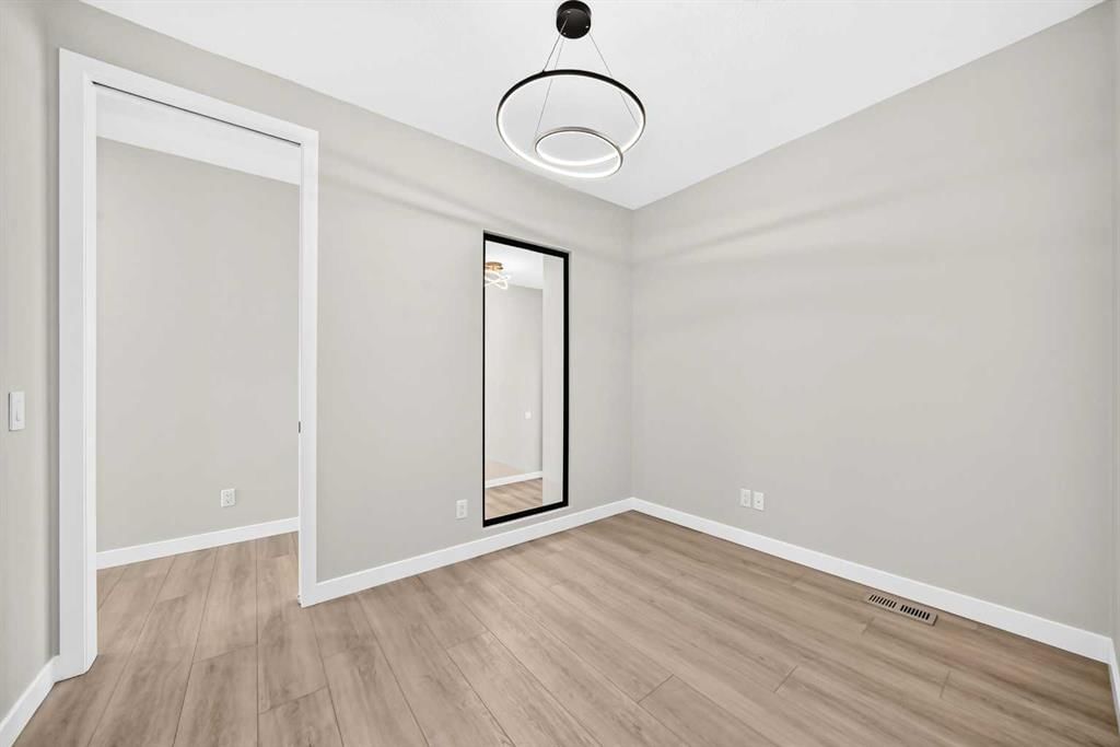 120 Magnolia Manor SE, Calgary — photo 3 of 50