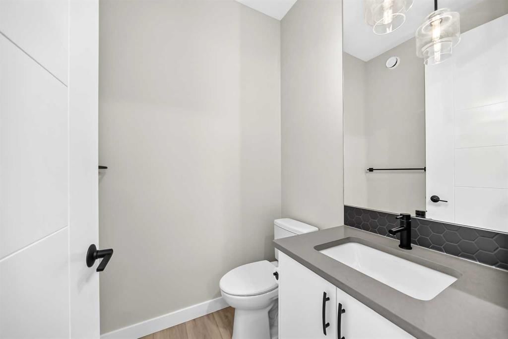 120 Magnolia Manor SE, Calgary — photo 5 of 50