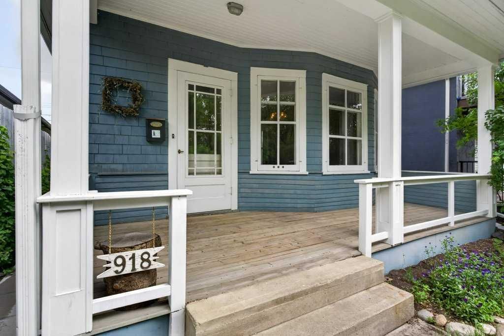 918 18 Avenue SE, Calgary — photo 3 of 50