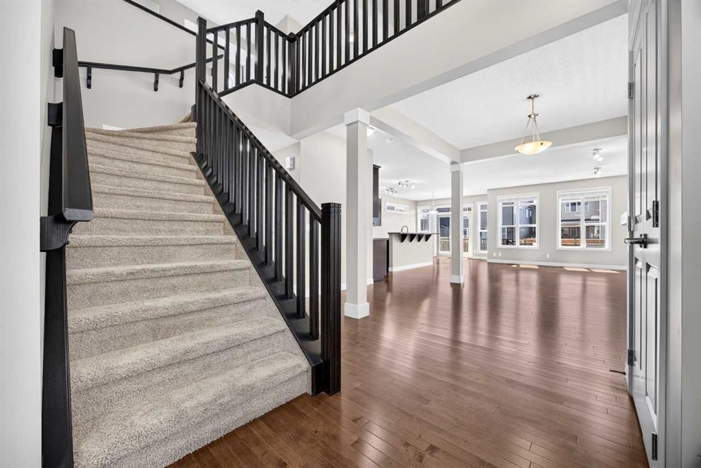 1022 Evanston Drive, Calgary — photo 3 of 50