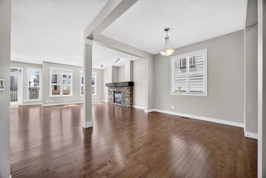 1022 Evanston Drive, Calgary — photo 4 of 50