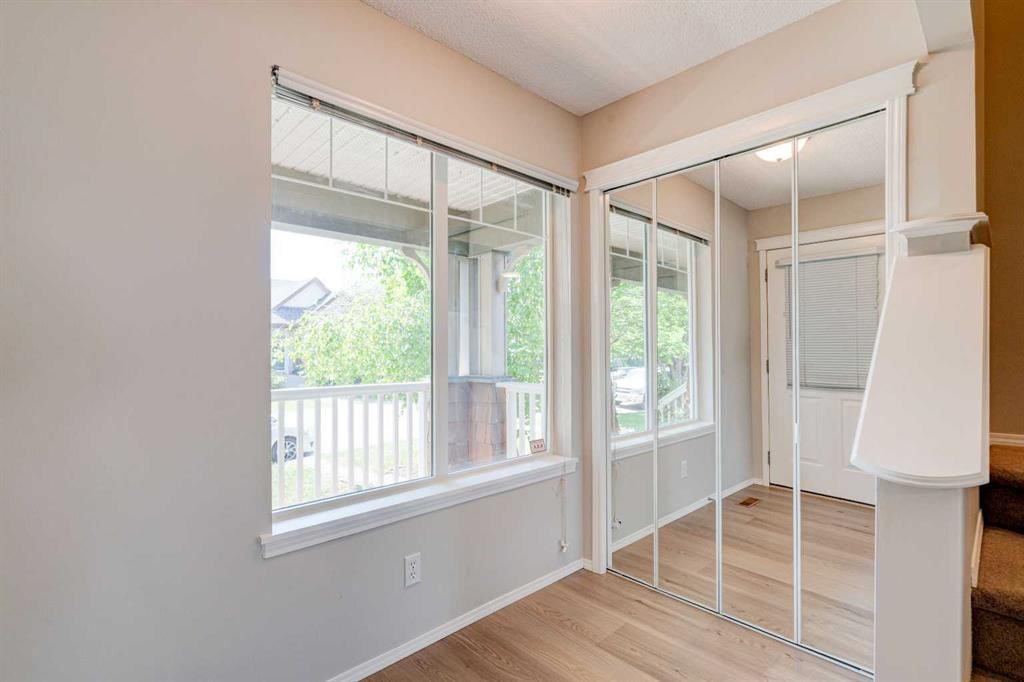 173 Copperfield Gardens SE, Calgary — photo 5 of 50