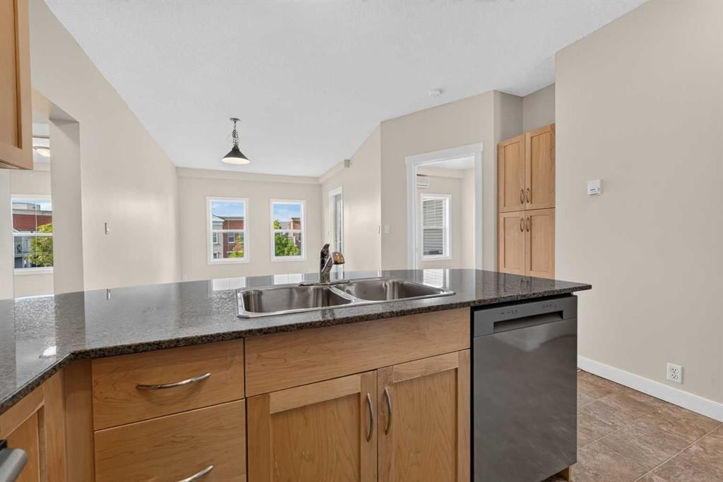 4209, 5605 Henwood Street SW, Calgary — photo 5 of 44