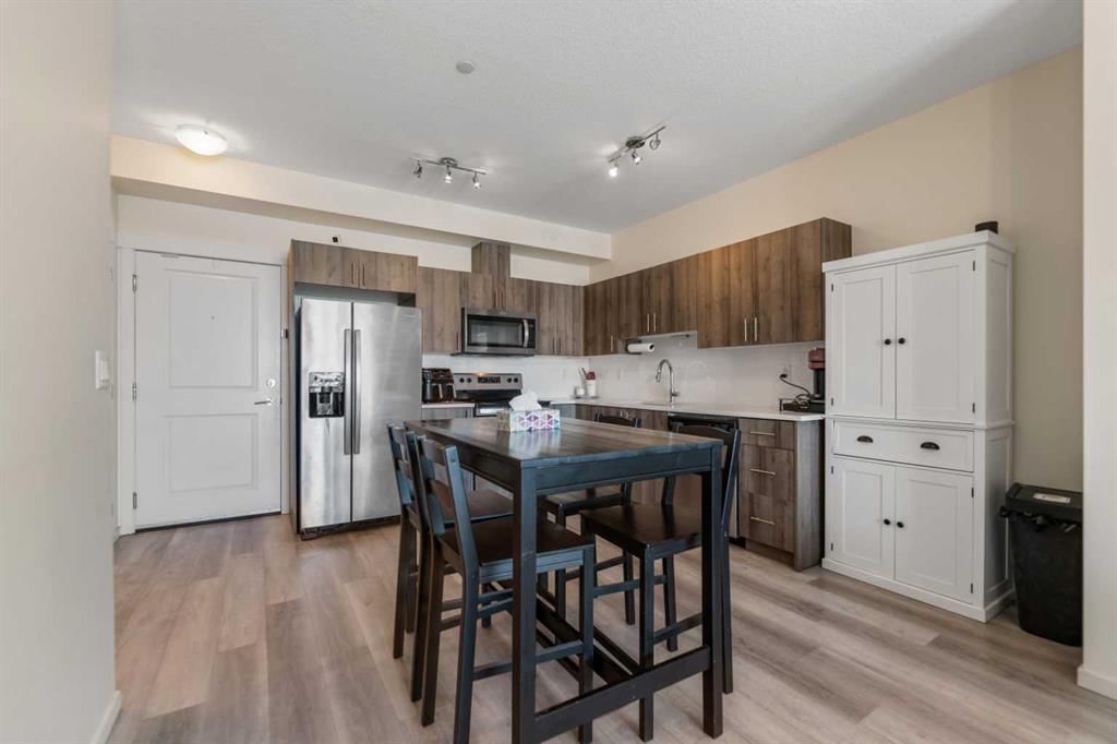 4215, 15 Sage Meadows Landing NW, Calgary — photo 3 of 33