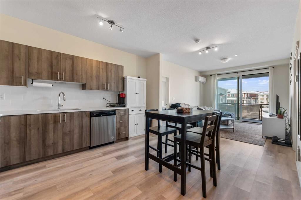 4215, 15 Sage Meadows Landing NW, Calgary — photo 4 of 33