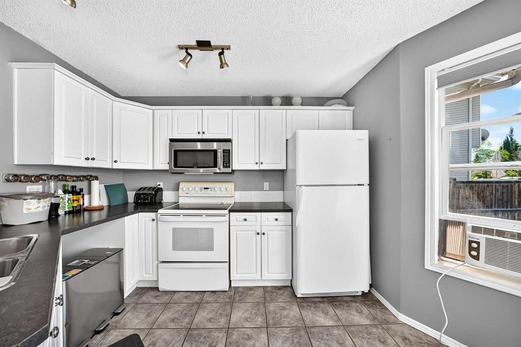 127 Cramond Place SE, Calgary — photo 5 of 41
