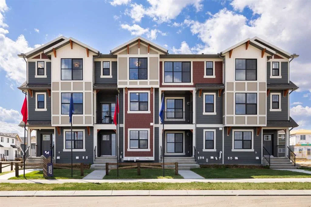 150 Wild Rose Way SE, Calgary — main listing photo