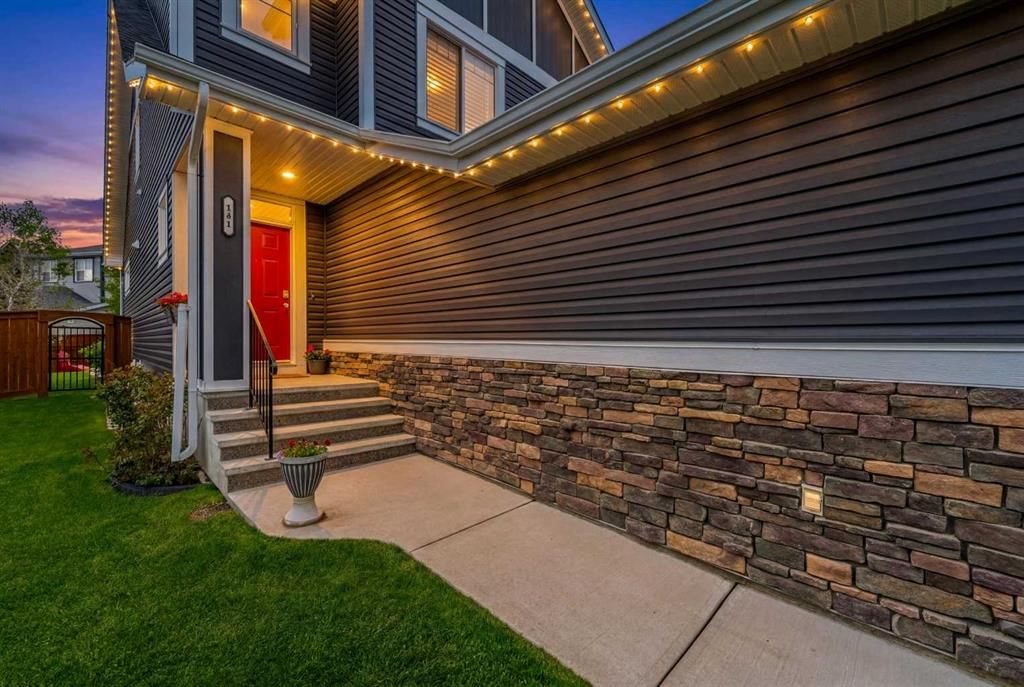 141 Copperpond Bay SE, Calgary — photo 2 of 49