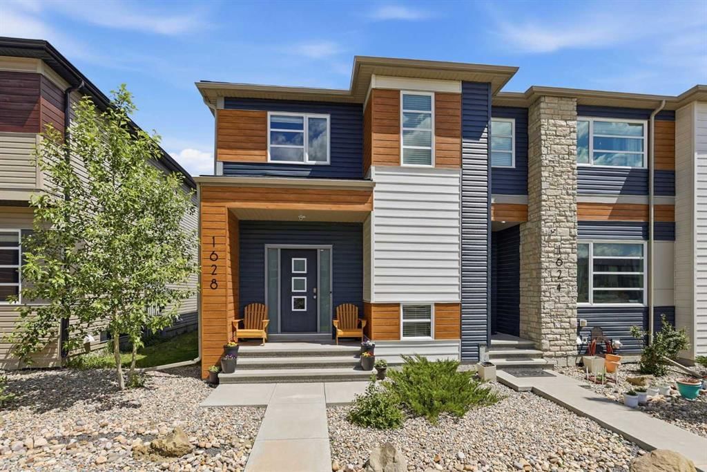 1628 Cornerstone Boulevard NE, Calgary — photo 2 of 48