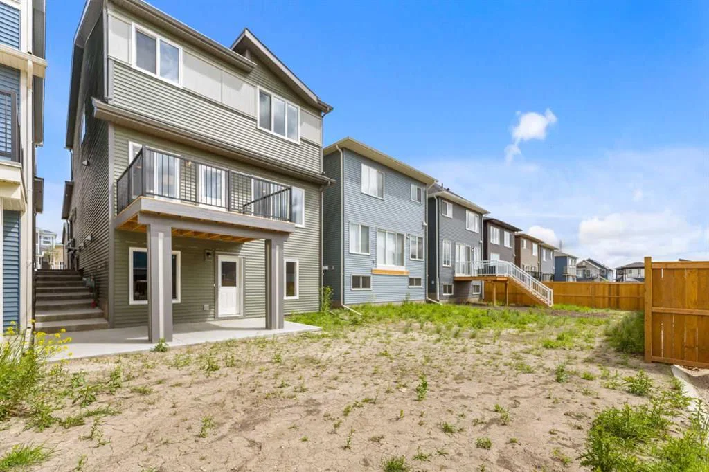 47 Carringvue Passage NW, Calgary — photo 4 of 32