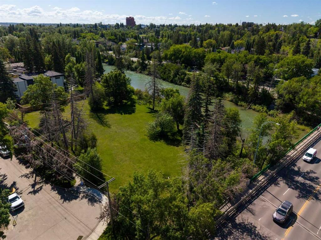 415 40 Avenue SW, Calgary — photo 3 of 19