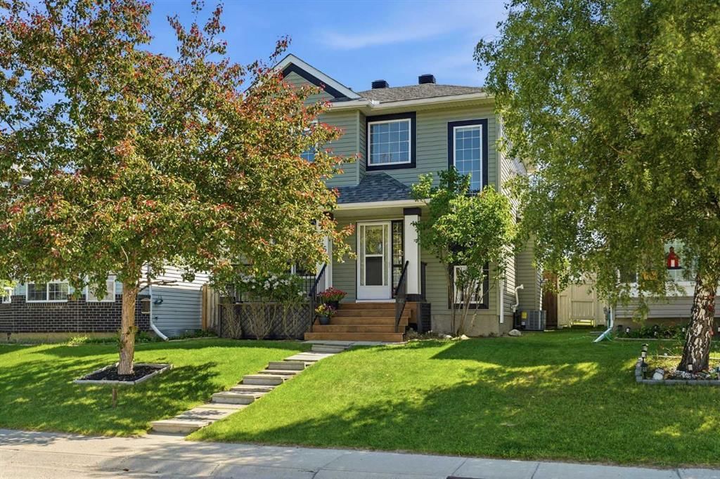 316 Harvest Rose Circle NE, Calgary — main listing photo