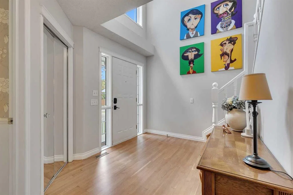 150 River Rock Place SE, Calgary — photo 5 of 50