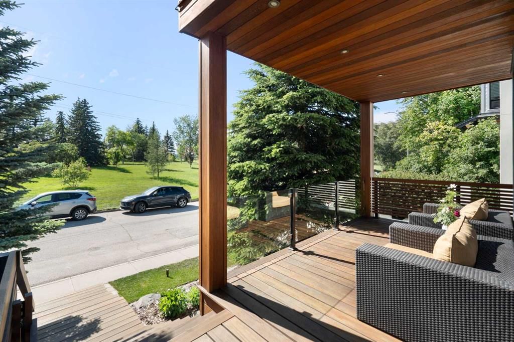 3610 4 Street SW, Calgary — photo 4 of 47