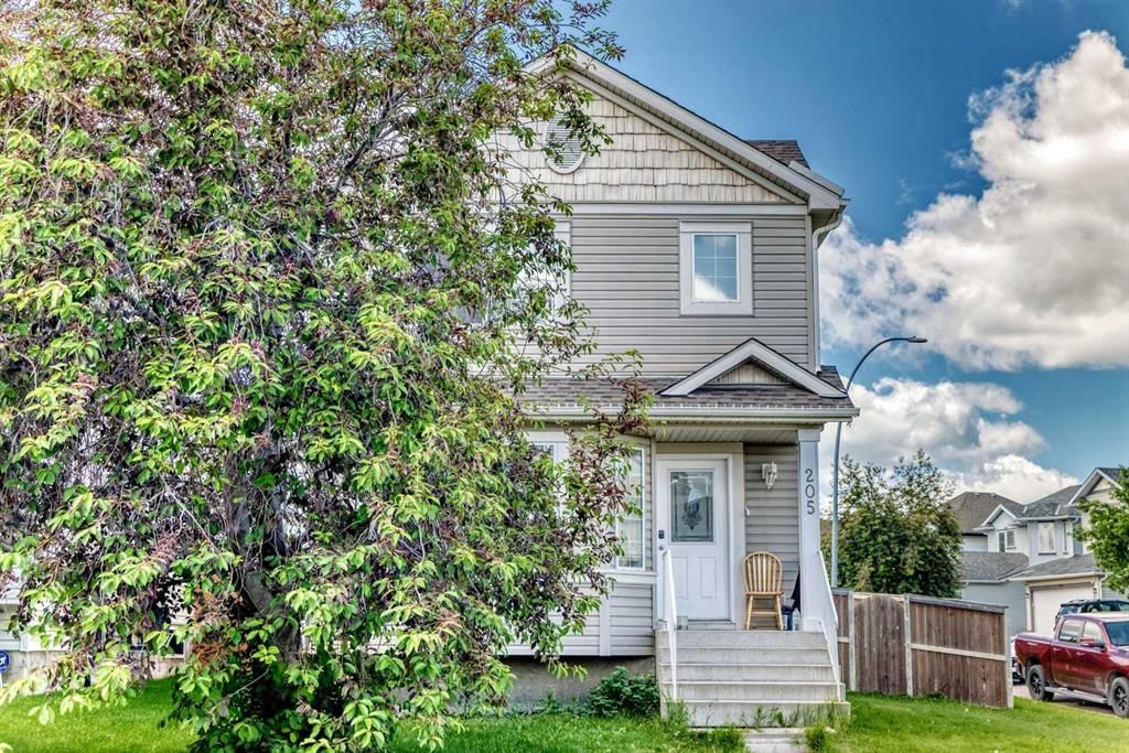 205 Hidden Hills Place NW, Calgary — photo 2 of 45