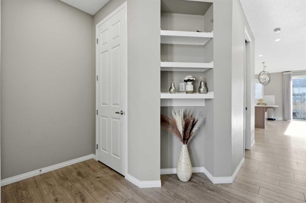 17 Carrington Manor NW, Calgary — photo 3 of 38