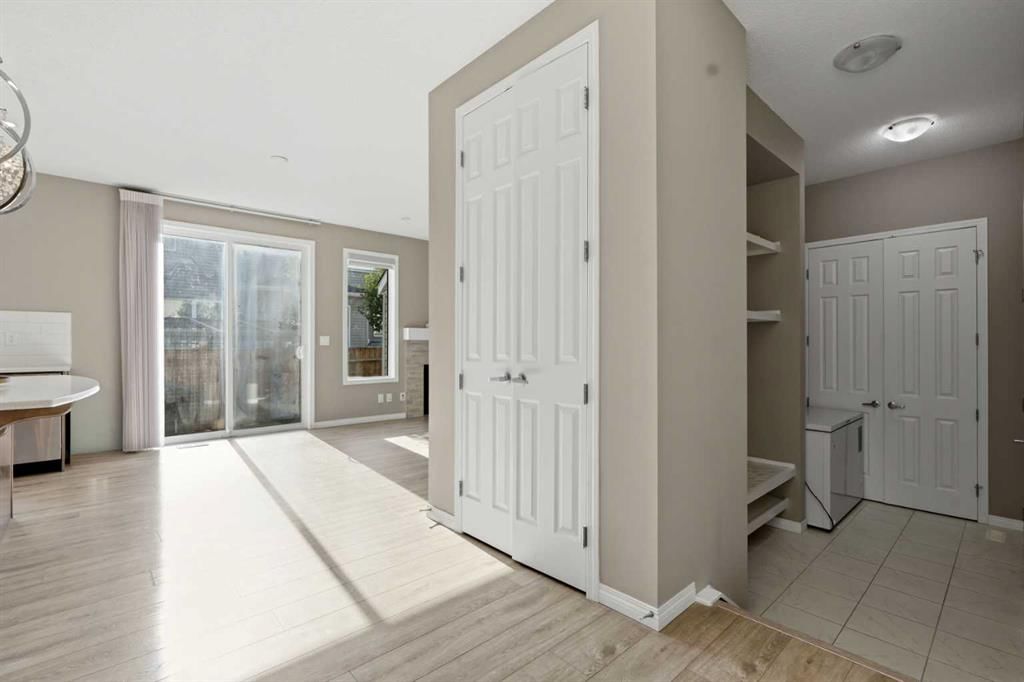 17 Carrington Manor NW, Calgary — photo 5 of 38