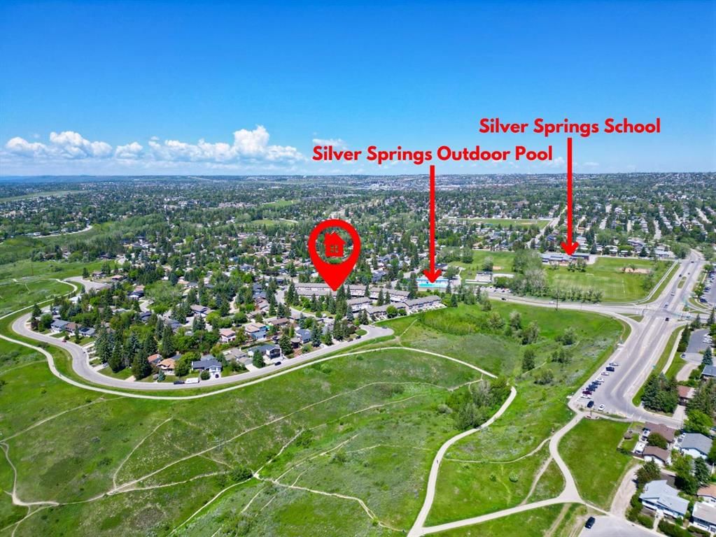 11, 116 Silver Crest Drive NW, Calgary — photo 4 of 32