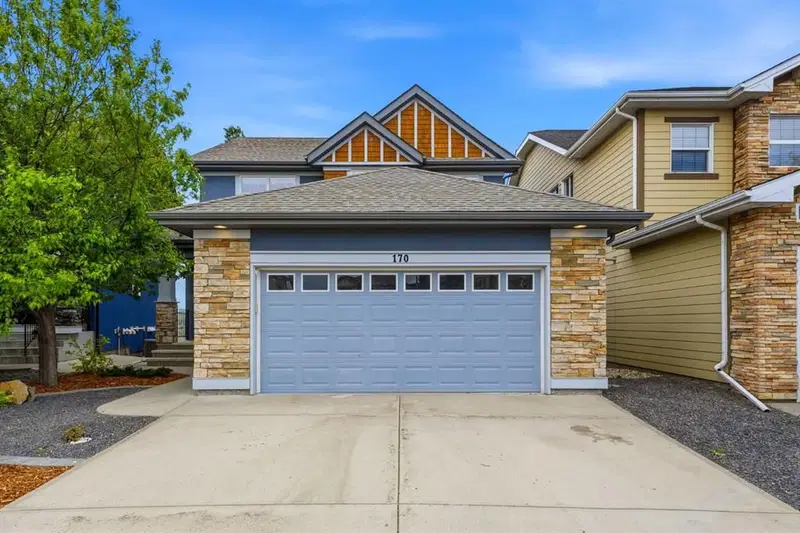 170 Panamount Road NW, Calgary — main listing photo