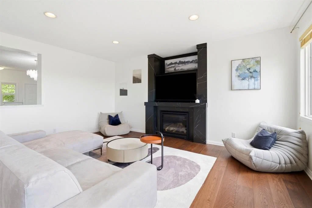 170 Panamount Road NW, Calgary — photo 4 of 49