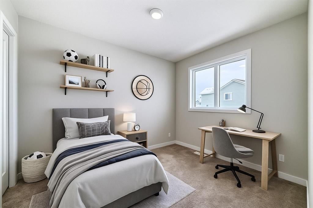 20612 Sheriff King Street SW, Calgary — photo 5 of 40