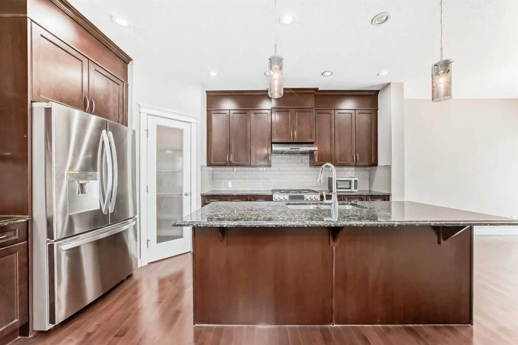 101 Redstone Drive NE, Calgary — photo 4 of 41