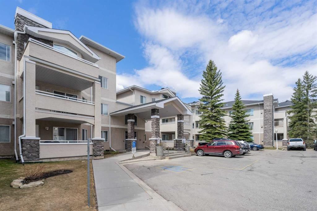 217, 26 Country Hills View NW, Calgary — photo 2 of 29