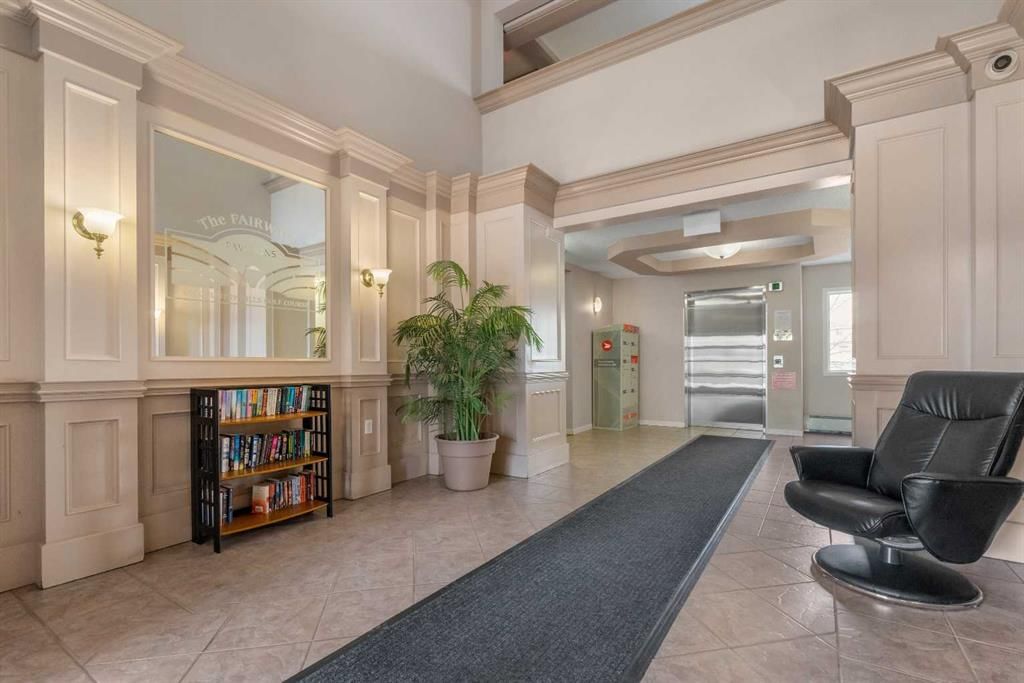 217, 26 Country Hills View NW, Calgary — photo 3 of 29