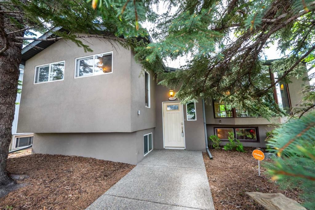 16 Rundleson Way NE, Calgary — main listing photo